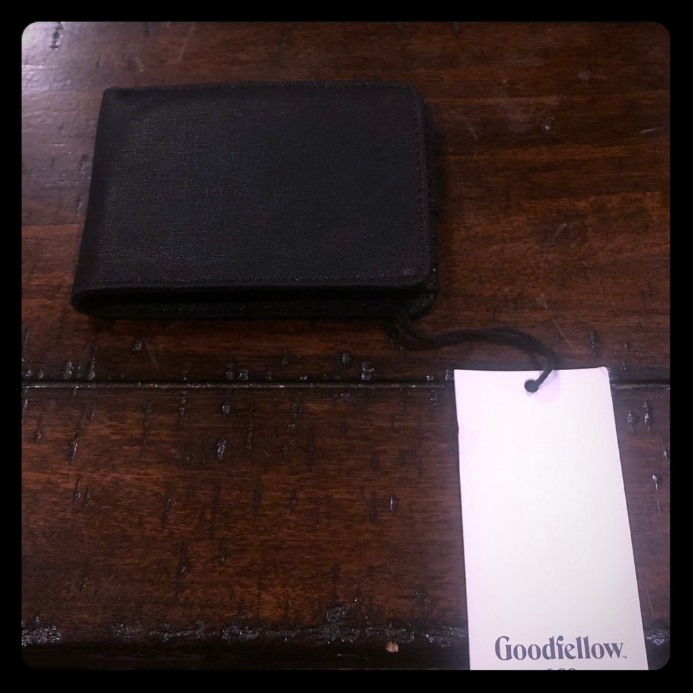 NWT Goodfellow & Co Men’s Black Wallet